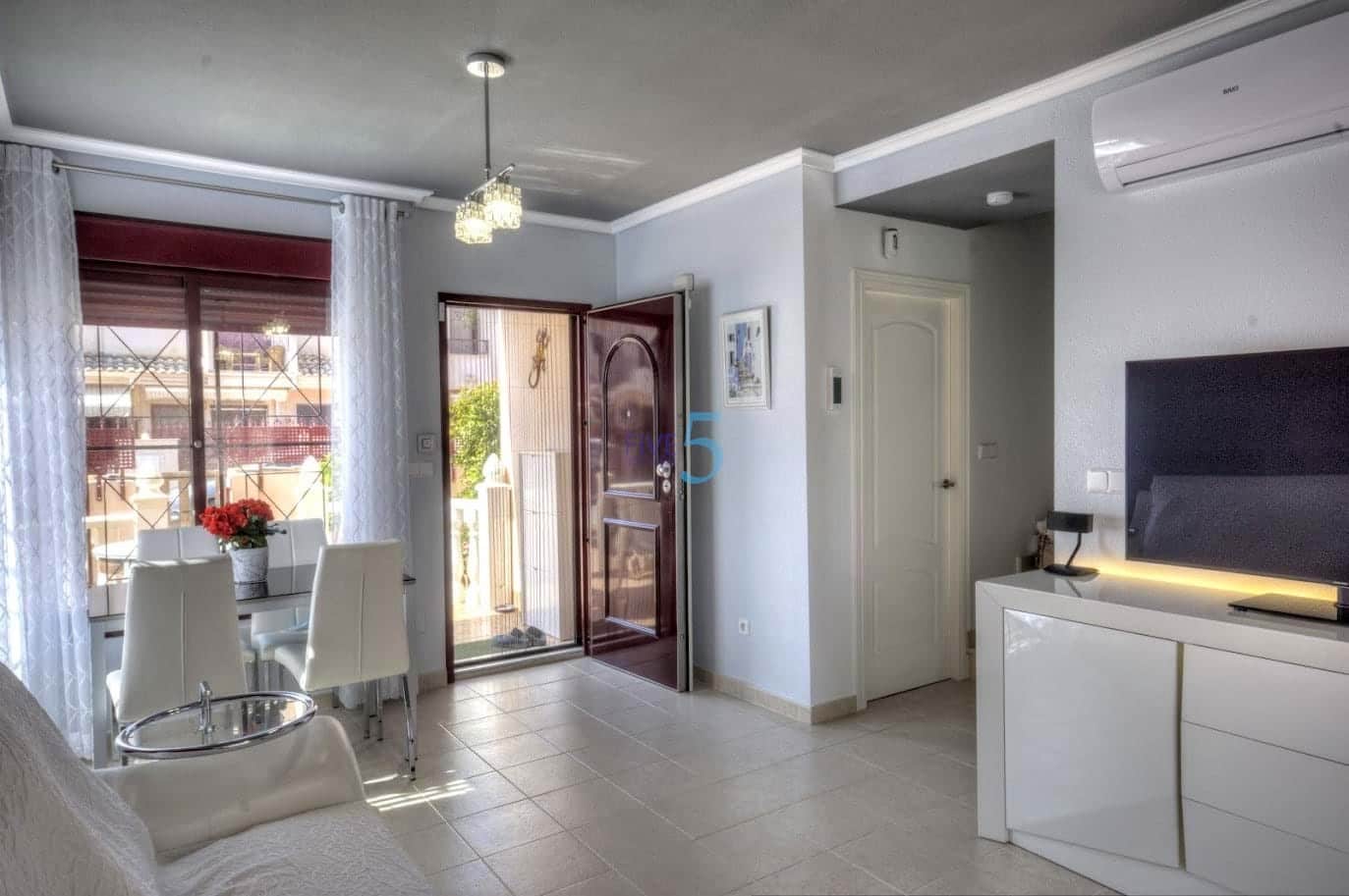 3 bedroom Semi-detached Villa for sale in Balsicas with pool - € 165,000 (Ref: 9108339)