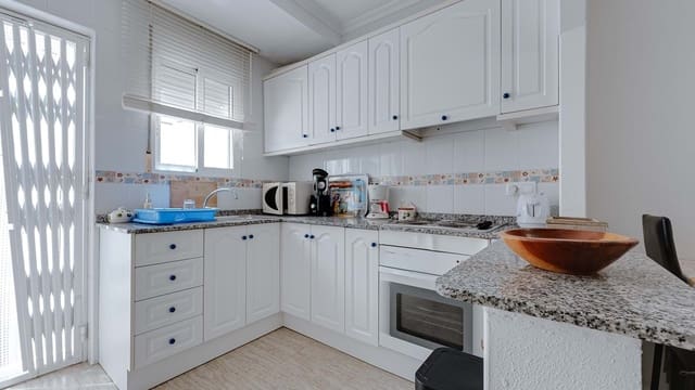 3 sovrum Hus till salu i Daya Nueva med pool - 170 000 € (Ref: 9108341)