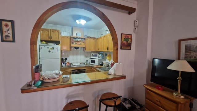 2 soveværelse Lejlighed til salg i Torrevieja - € 140.000 (Ref: 9108343)