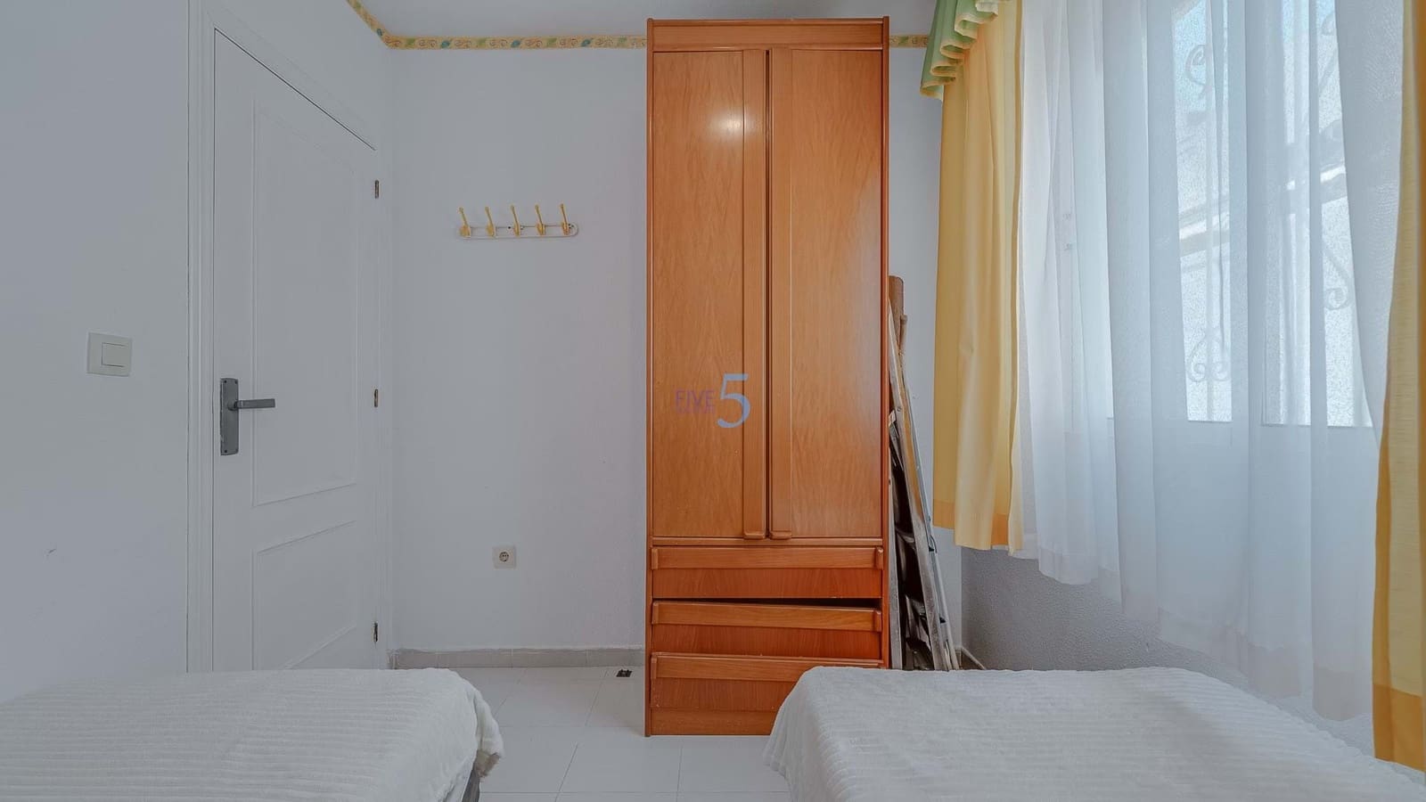 2 makuuhuone Bungalow myytävänä paikassa Los Balcones mukana uima-altaan - 124 900 € (Ref: 9109915)