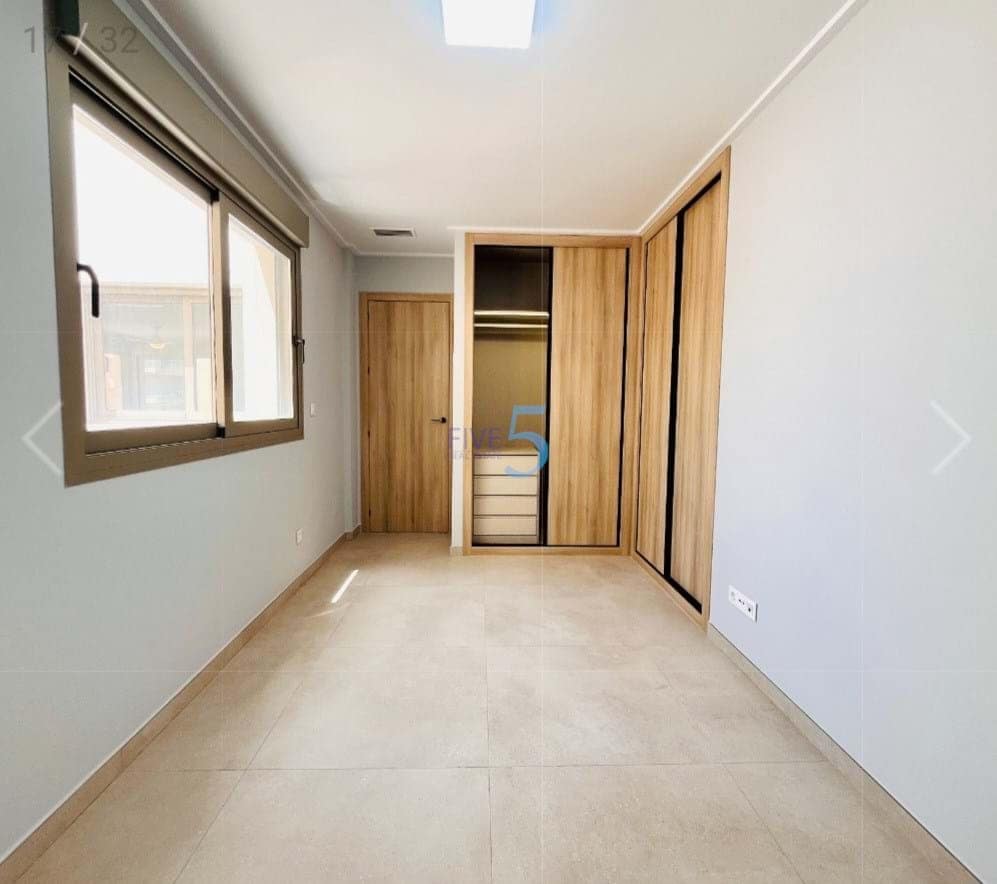 2 bedroom Apartment for sale in Torre de la Horadada with garage - € 495,000 (Ref: 9109918)