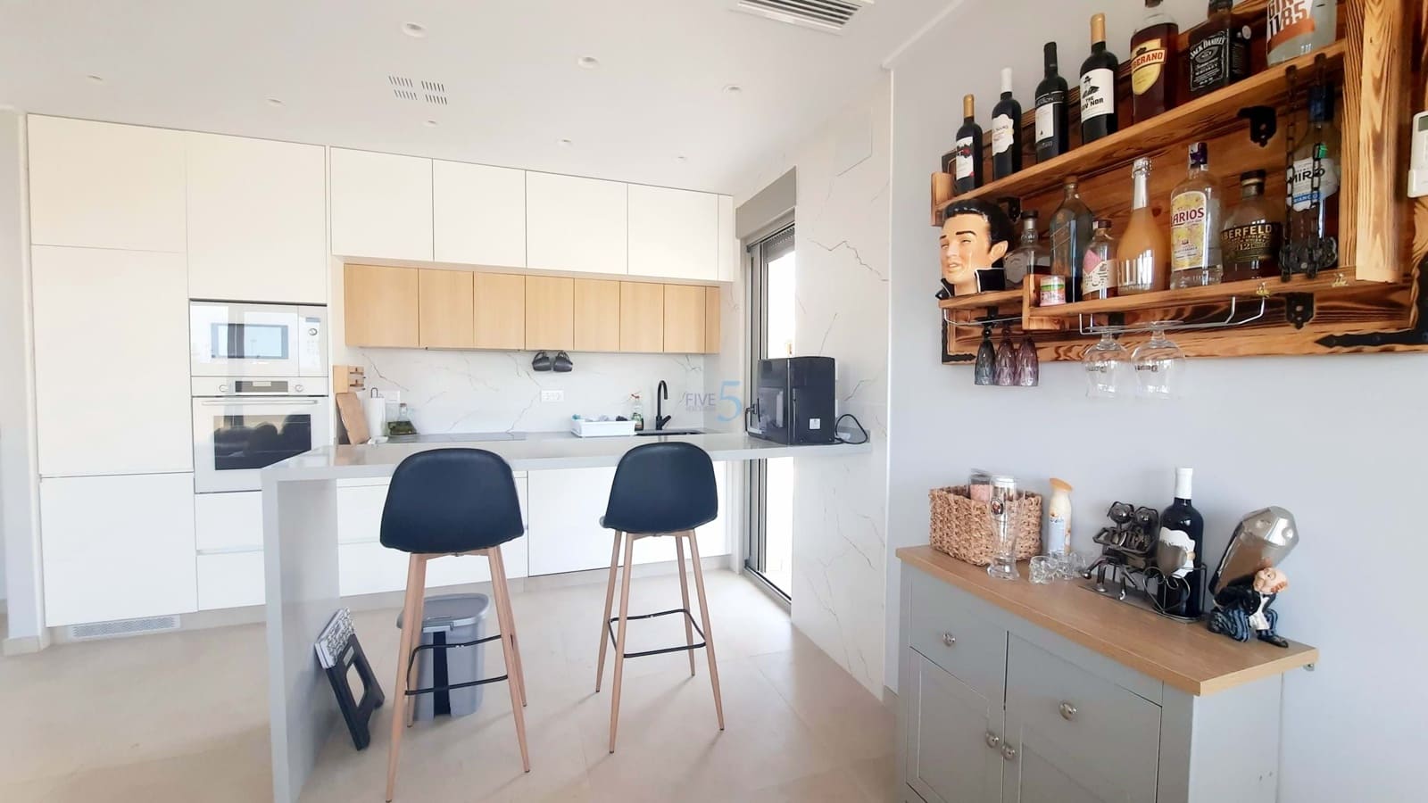 2 bedroom Apartment for sale in Torre de la Horadada with garage - € 495,000 (Ref: 9109918)