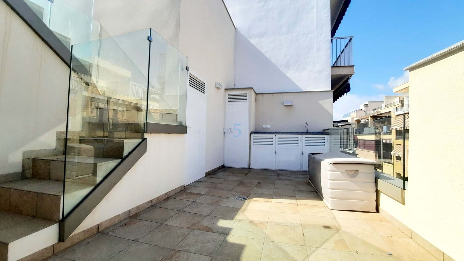 2 bedroom Apartment for sale in Torre de la Horadada with garage - € 495,000 (Ref: 9109918)