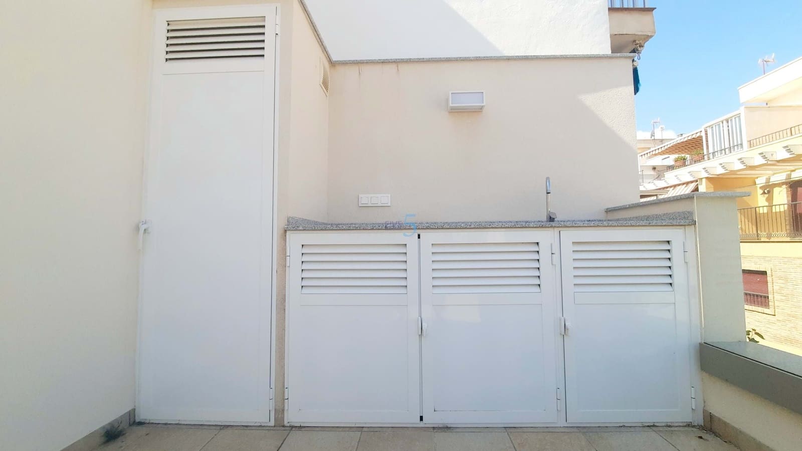 2 bedroom Apartment for sale in Torre de la Horadada with garage - € 495,000 (Ref: 9109918)