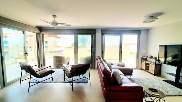 Apartamento de 2 habitaciones en Torre de la Horadada, Pilar de la Horadada en venta con garaje - 495.000 € (Ref: 9109918)