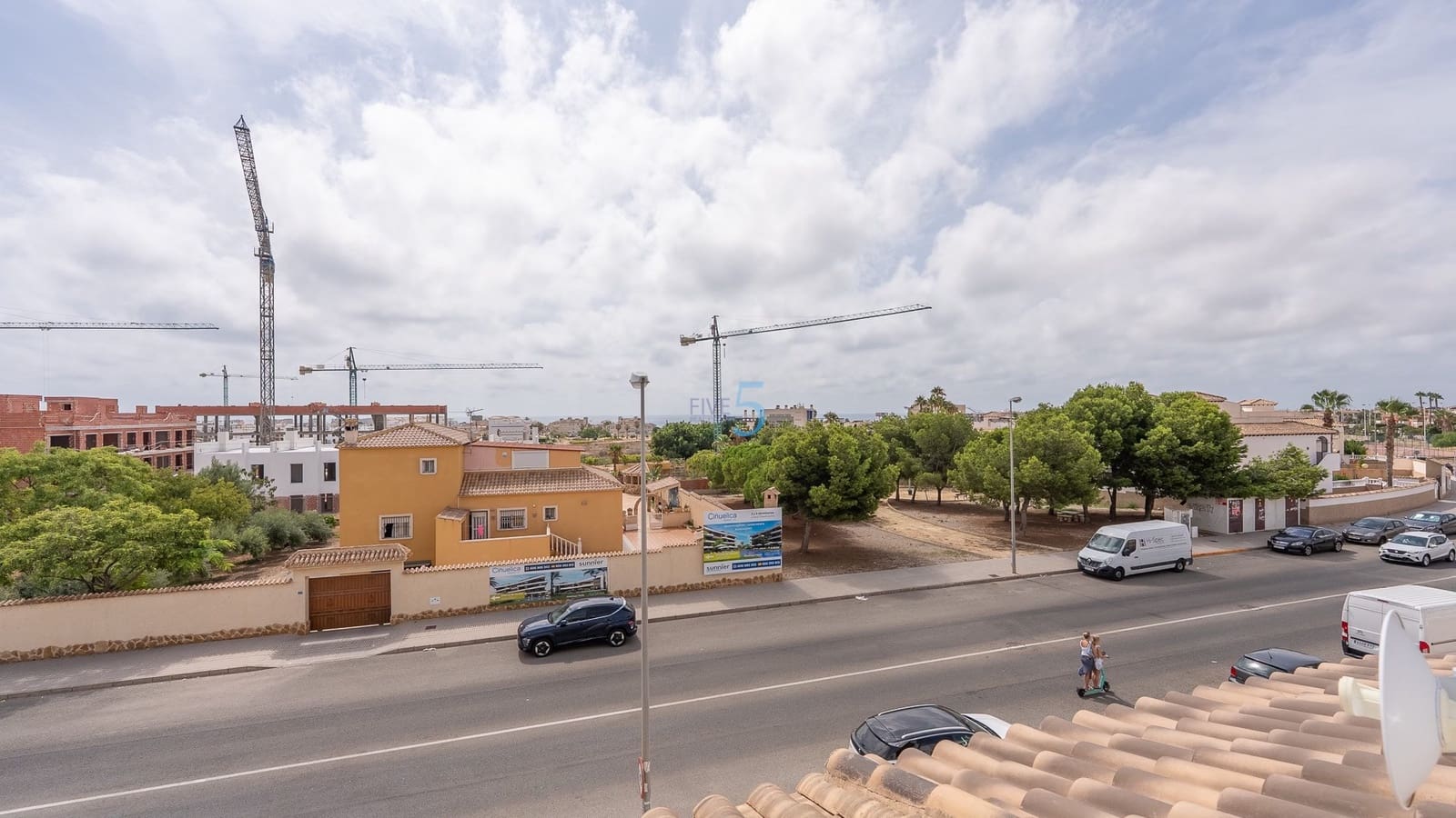 2 quarto Casa em Banda para venda em Orihuela Costa com piscina garagem - 174 500 € (Ref: 9113136)