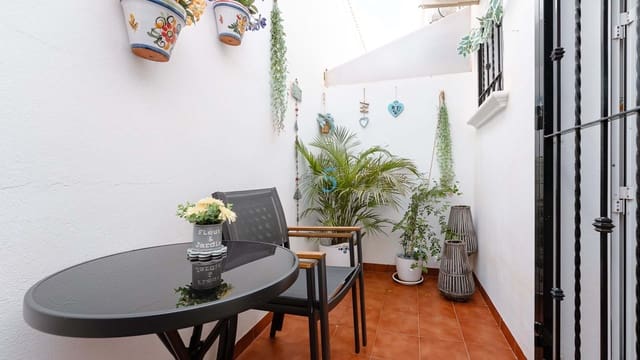 2 bedroom Townhouse for sale in Punta Prima, Orihuela with pool garage - € 174,500 (Ref: 9113136)