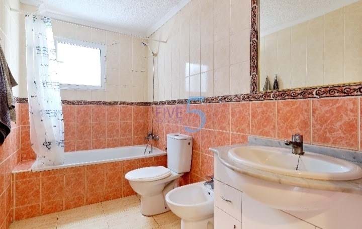 Apartamento de 3 habitaciones en Torrevieja en venta - 157.000 € (Ref: 9113399)