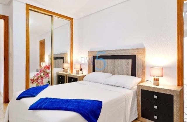 Apartamento de 3 habitaciones en Torrevieja en venta - 157.000 € (Ref: 9113399)