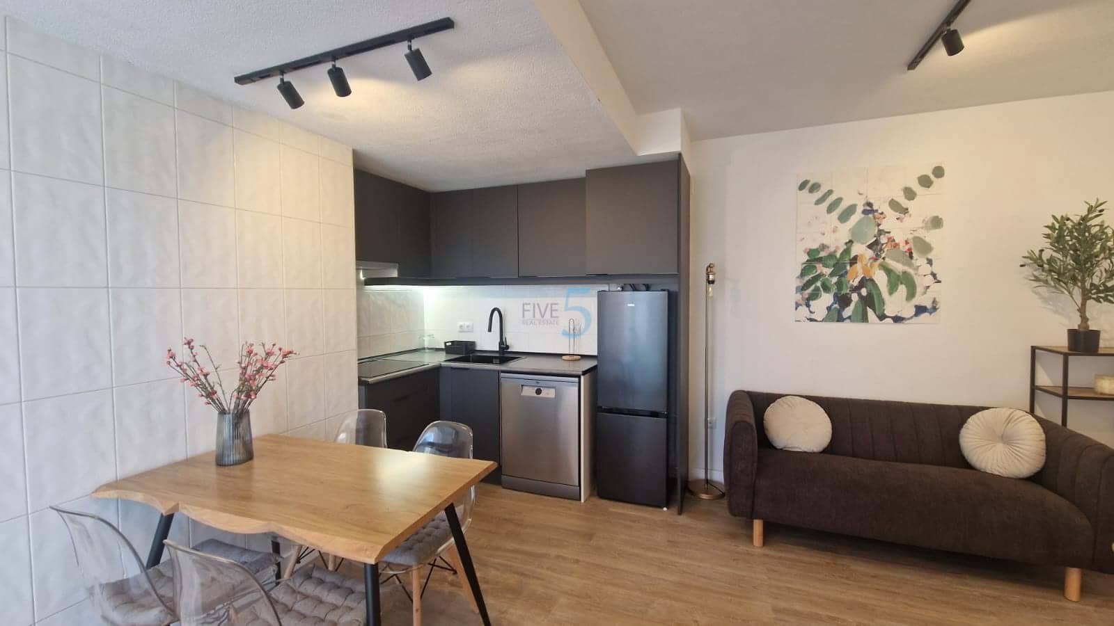 2 soveværelse Lejlighed til salg i Torrevieja - € 205.000 (Ref: 9113400)