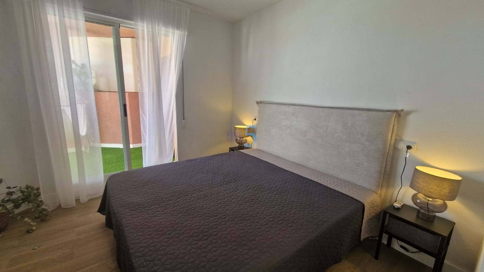 2 soveværelse Lejlighed til salg i Torrevieja - € 205.000 (Ref: 9113400)