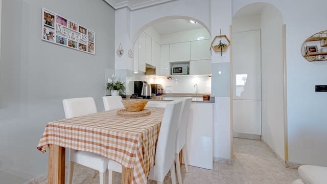 2 soverom Hus til salgs i Playa Flamenca, Orihuela med svømmebasseng - € 199 900 (Ref: 9113401)