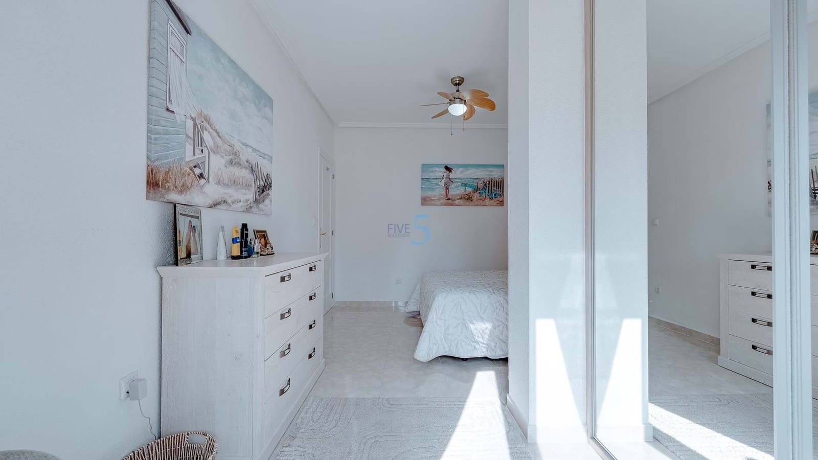 3 quarto Moradia para venda em Villamartin com piscina garagem - 239 000 € (Ref: 9127449)