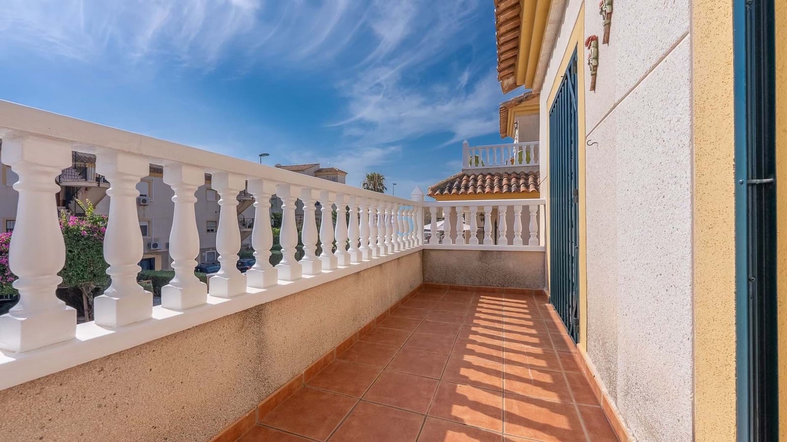 3 quarto Moradia para venda em Villamartin com piscina garagem - 239 000 € (Ref: 9127449)