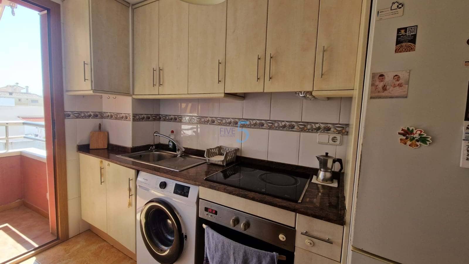 2 sovrum Lägenhet till salu i Torrevieja - 140 500 € (Ref: 9128910)