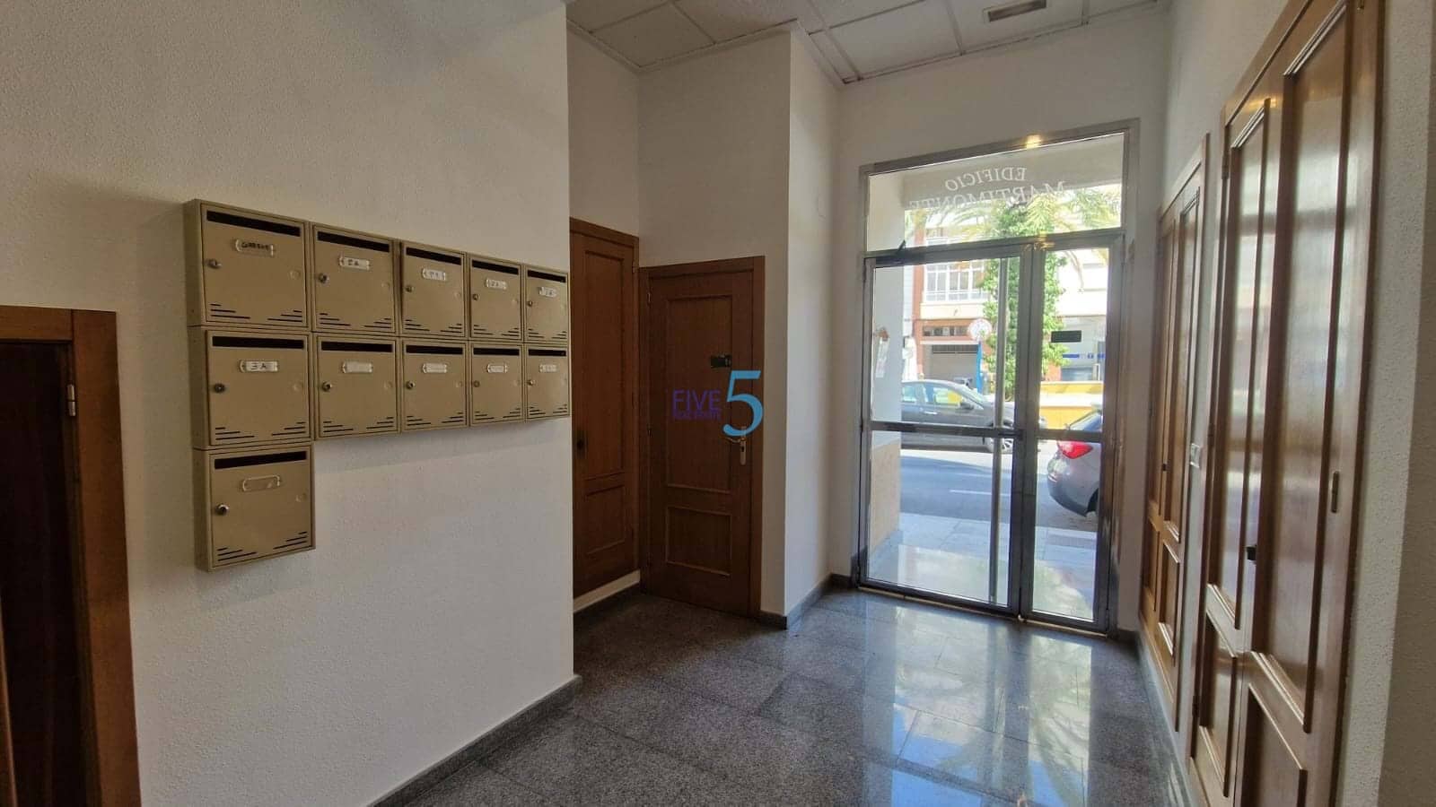 2 sovrum Lägenhet till salu i Torrevieja - 140 500 € (Ref: 9128910)