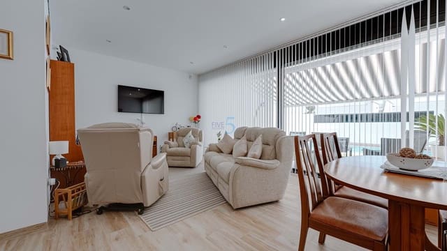 3 soveværelse Villa til salg i Lo Pagan, San Pedro del Pinatar med swimmingpool garage - € 495.000 (Ref: 9130194)