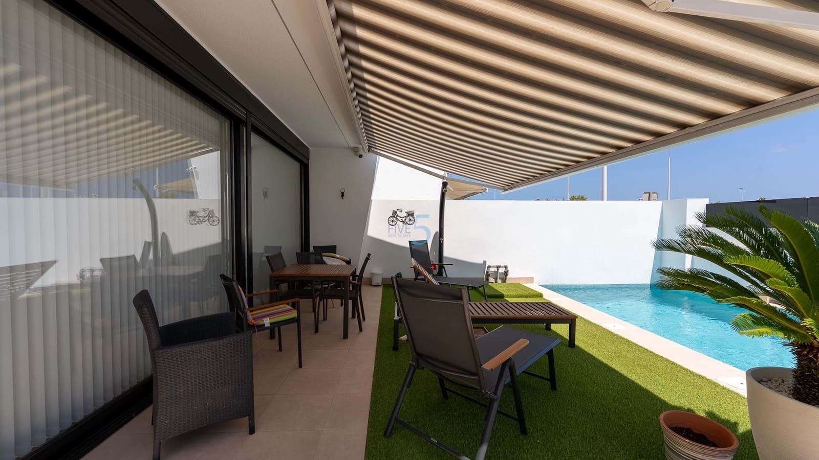 3 soveværelse Villa til salg i Lo Pagan med swimmingpool garage - € 495.000 (Ref: 9130194)