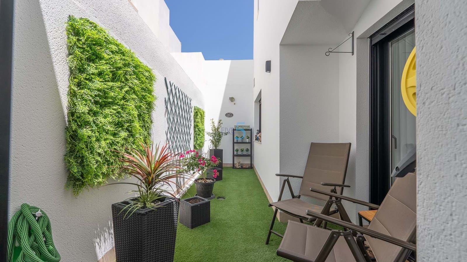 3 soveværelse Villa til salg i Lo Pagan med swimmingpool garage - € 495.000 (Ref: 9130194)