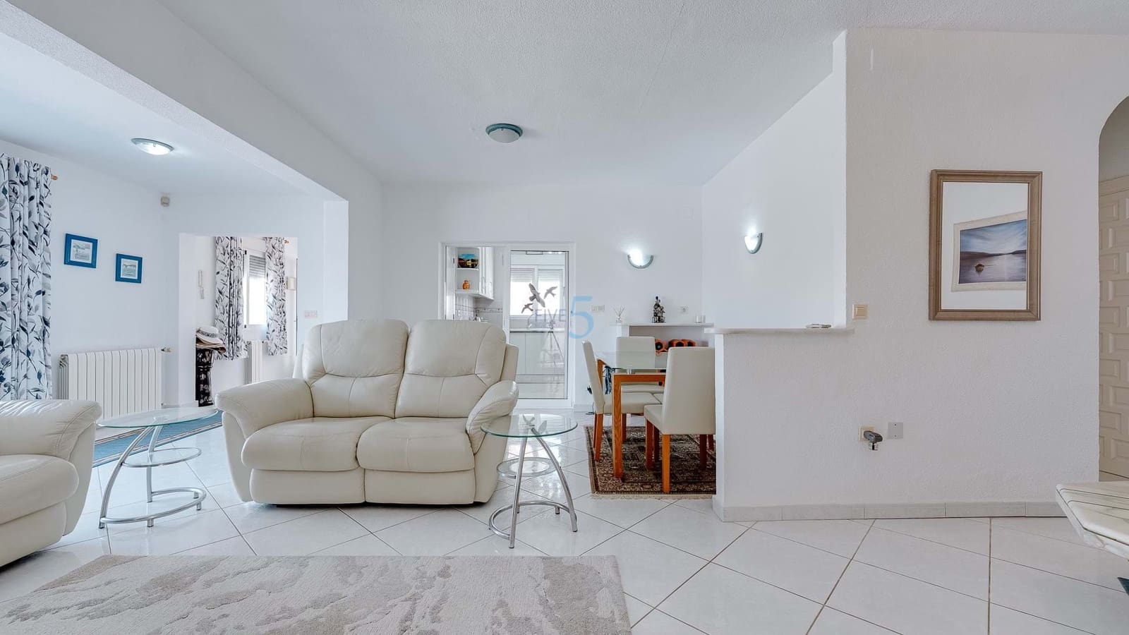 3 bedroom Villa for sale in Villamartin with pool garage - € 379,000 (Ref: 9130516)