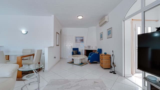 3 chambre Villa/Maison à vendre à Villamartin, Orihuela avec piscine garage - 379 000 € (Ref: 9130516)