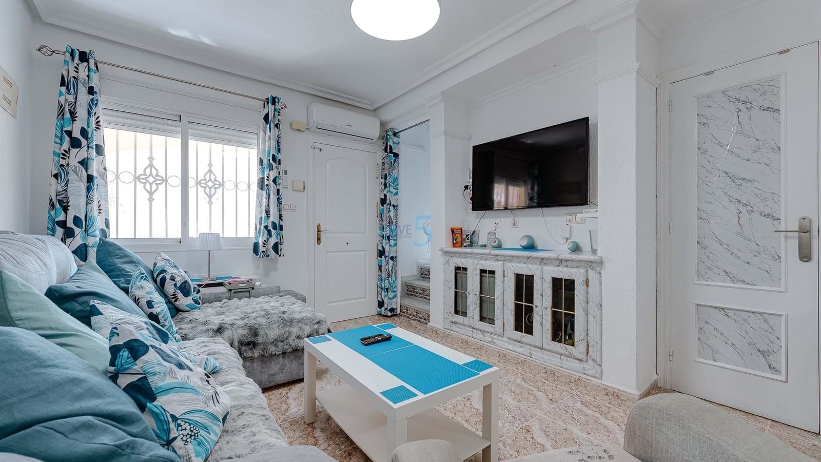 3 soverom Hus til salgs i Lo Crispin med svømmebasseng garasje - € 179 950 (Ref: 9133784)