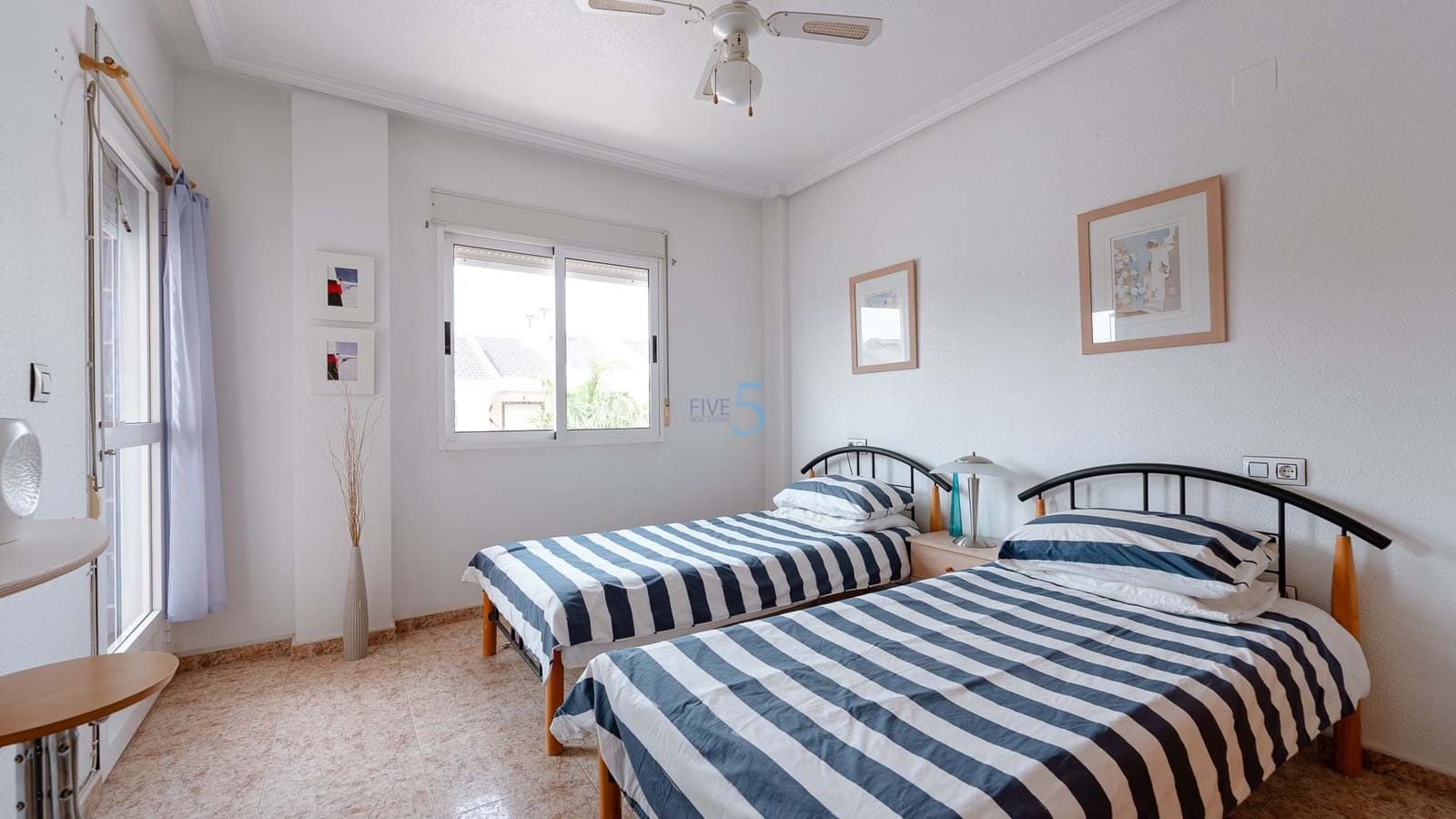 5 quarto Casa em Banda para venda em Pilar de la Horadada - 269 000 € (Ref: 9136444)