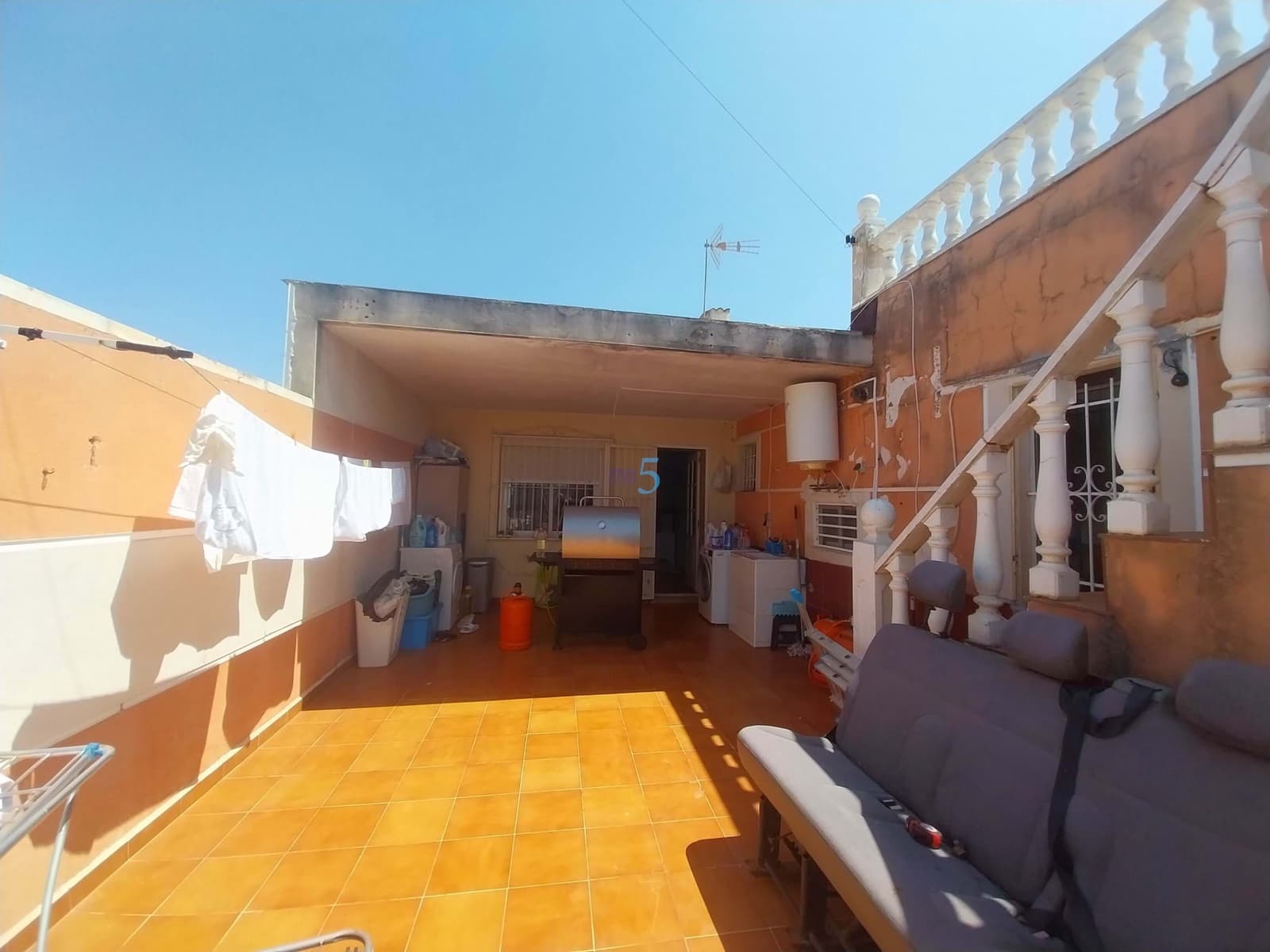3 quarto Bungalow para venda em Torrevieja com garagem - 162 000 € (Ref: 9138652)
