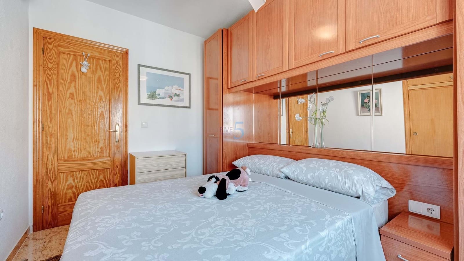 3 bedroom Villa for sale in Villamartin with pool - € 219,000 (Ref: 9143249)