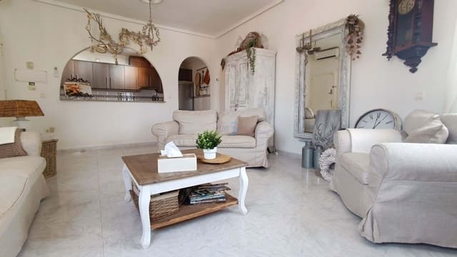 4 camera da letto Villa in vendita in Ciudad Quesada, Rojales con piscina - 399.500 € (Rif: 9143278)