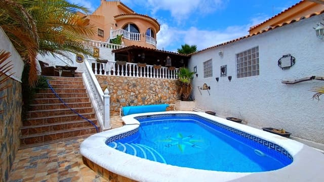 4 camera da letto Villa in vendita in Ciudad Quesada, Rojales con piscina - 399.500 € (Rif: 9143278)