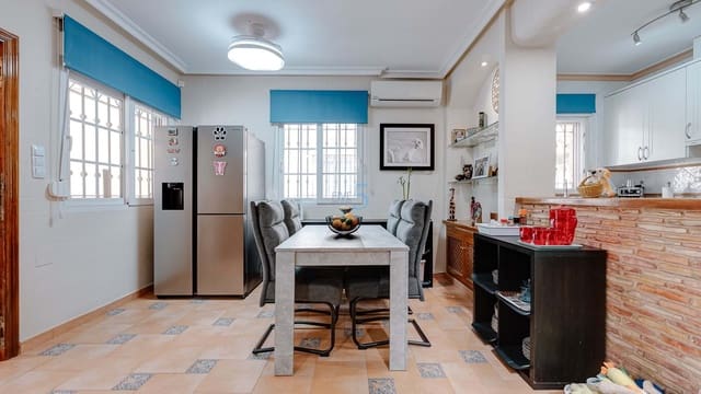 3 chambre Villa/Maison à vendre à Los Dolses, Orihuela avec piscine garage - 315 000 € (Ref: 9144391)