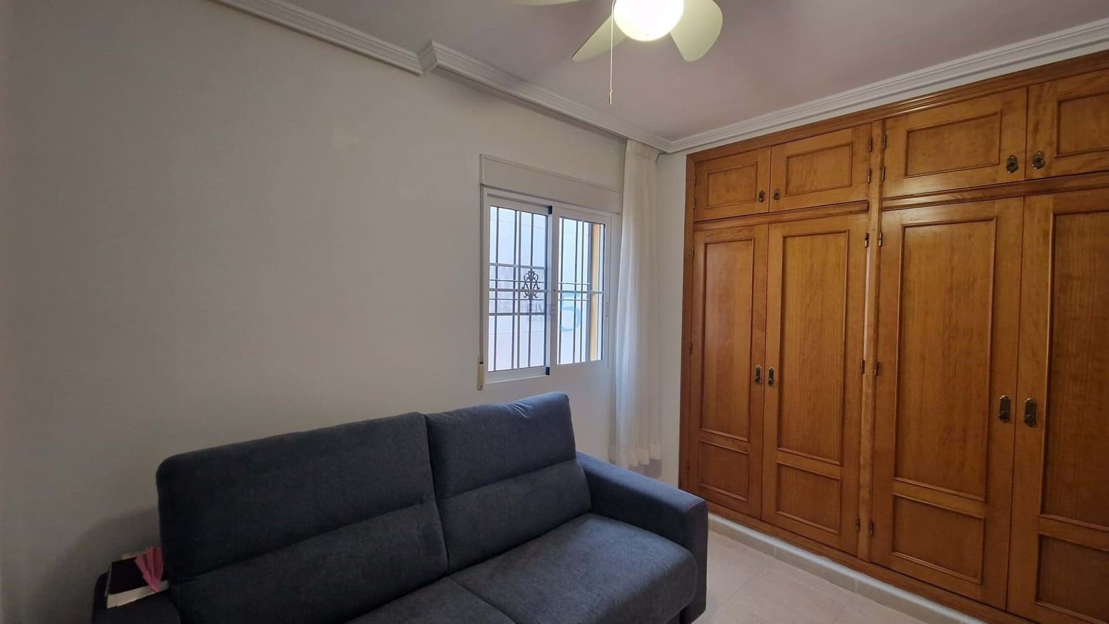 Apartamento de 2 habitaciones en Orihuela Costa en venta con piscina garaje - 159.000 € (Ref: 9146407)