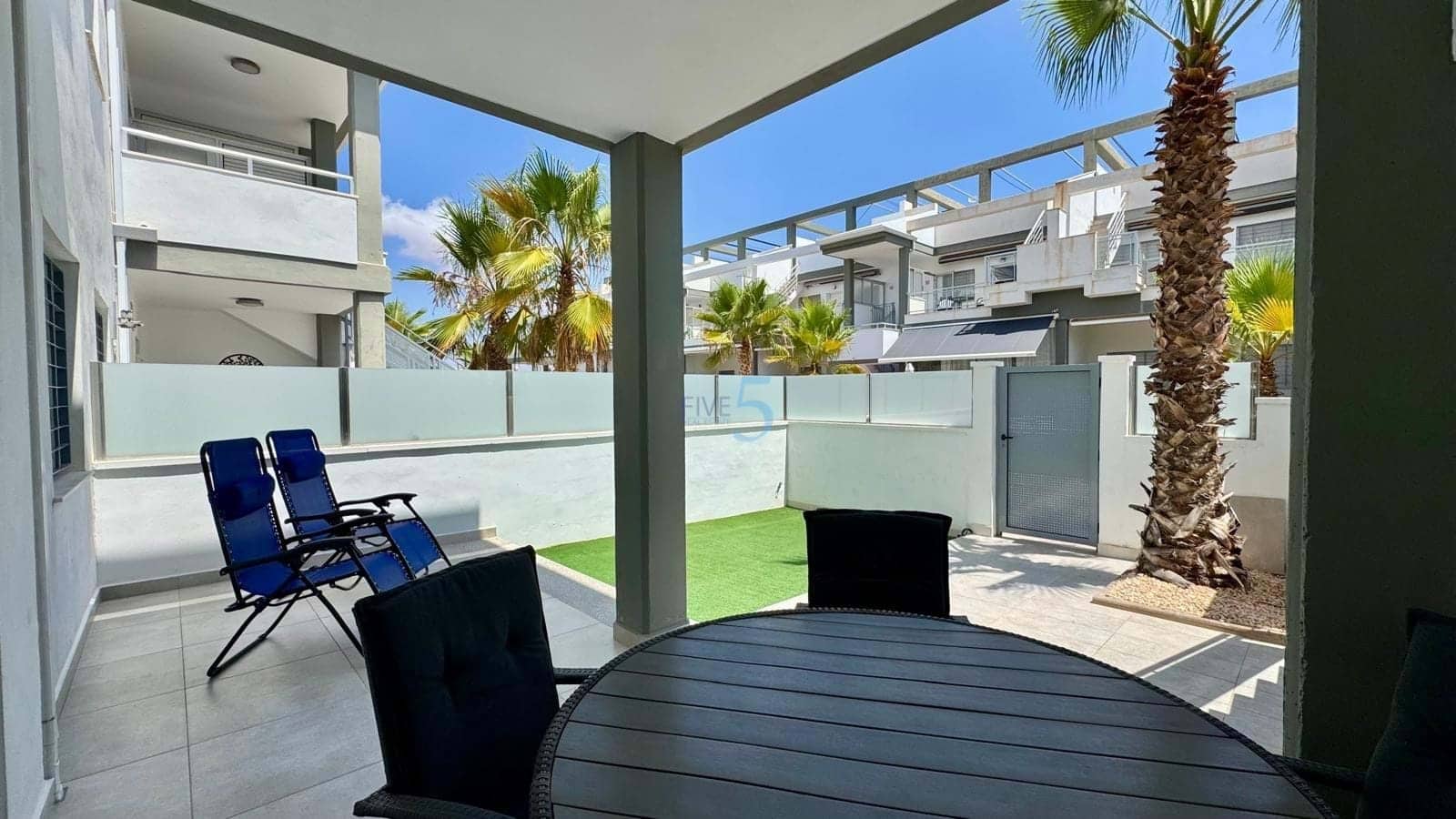 2 soveværelse Lejlighed til salg i La Florida med swimmingpool garage - € 194.000 (Ref: 9147708)