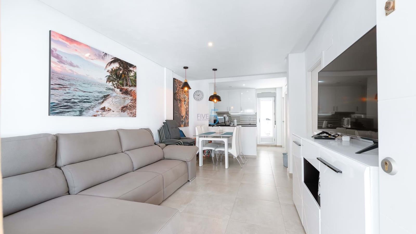 2 soveværelse Lejlighed til salg i La Florida med swimmingpool garage - € 194.000 (Ref: 9147708)