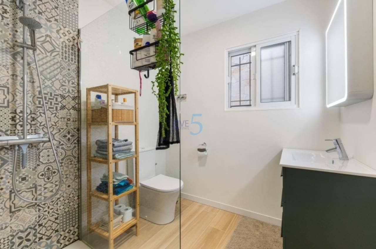 Chalet de 4 habitaciones en Ciudad Quesada en venta con piscina garaje - 575.000 € (Ref: 9150980)