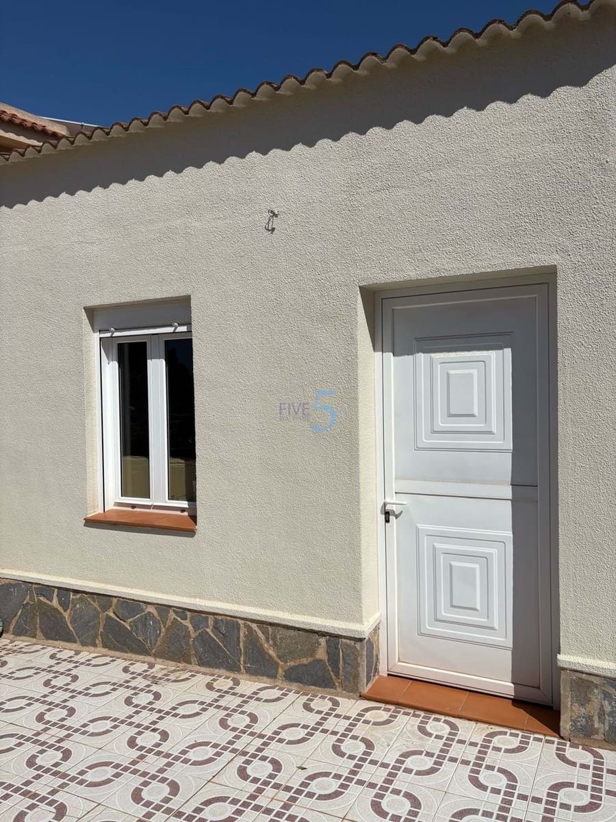 Chalet de 4 habitaciones en Ciudad Quesada en venta con piscina garaje - 575.000 € (Ref: 9150980)