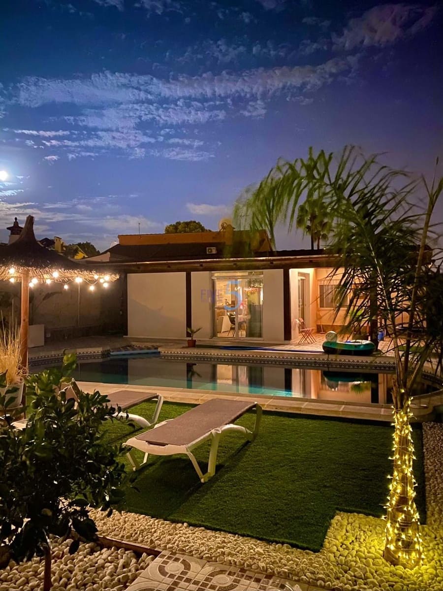 Chalet de 4 habitaciones en Ciudad Quesada en venta con piscina garaje - 575.000 € (Ref: 9150980)