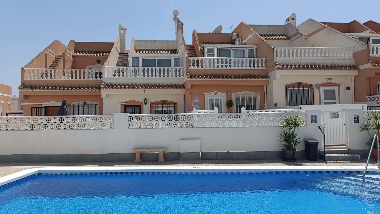 2 quarto Casa em Banda para venda em San Miguel de Salinas com piscina garagem - 135 000 € (Ref: 9150981)