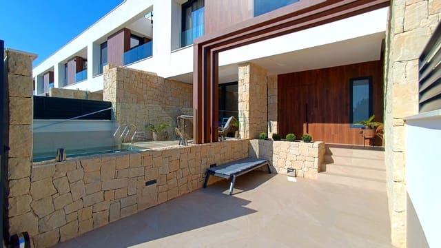 Casa de 3 habitaciones en Dolores en venta con piscina - 350.000 € (Ref: 9153337)