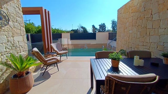 Casa de 3 habitaciones en Dolores en venta con piscina - 350.000 € (Ref: 9153337)