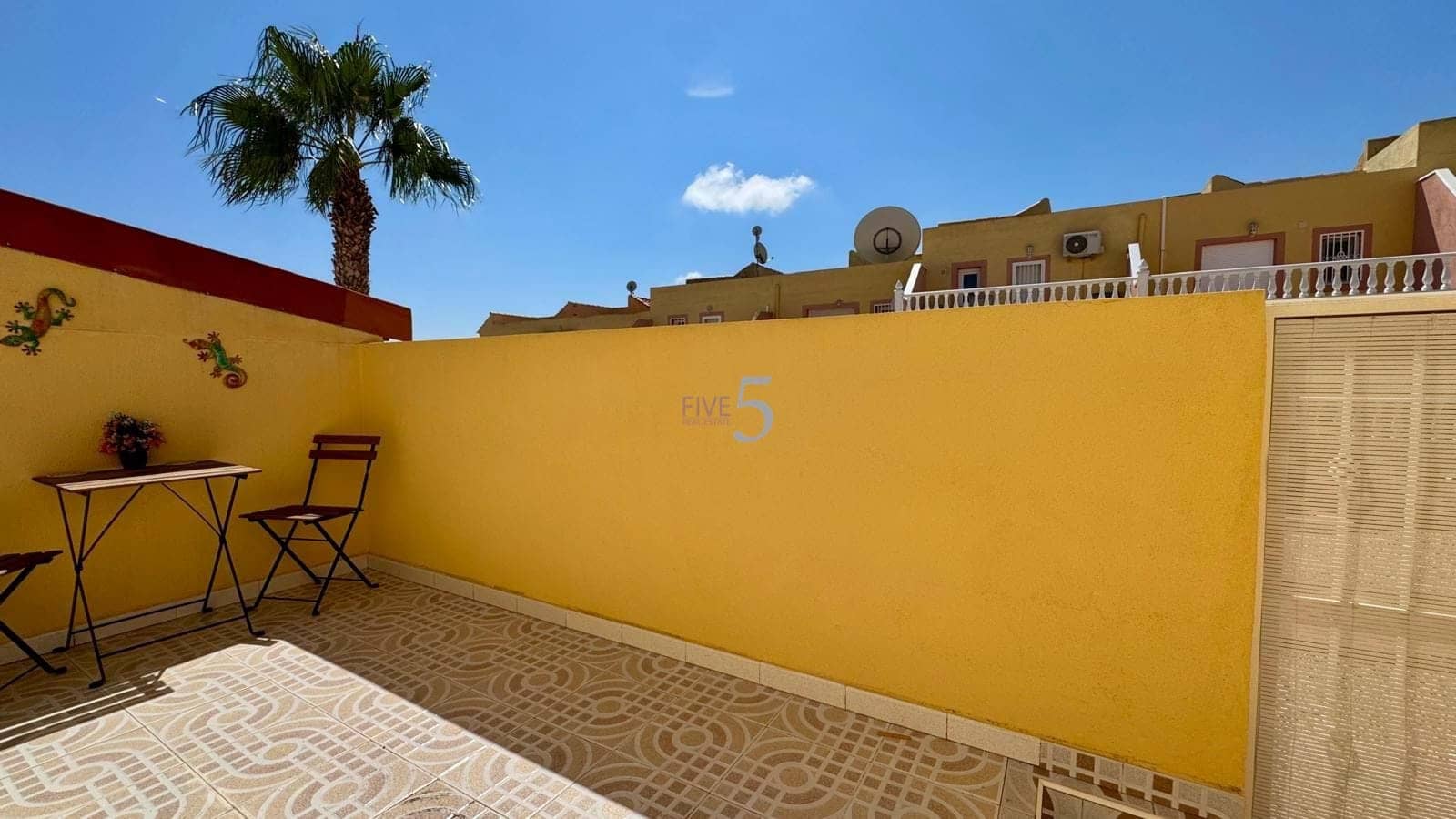 3 makuuhuone Huoneisto myytävänä paikassa Villamartin mukana uima-altaan 
autotalli - 165 000 € (Ref: 9154611)