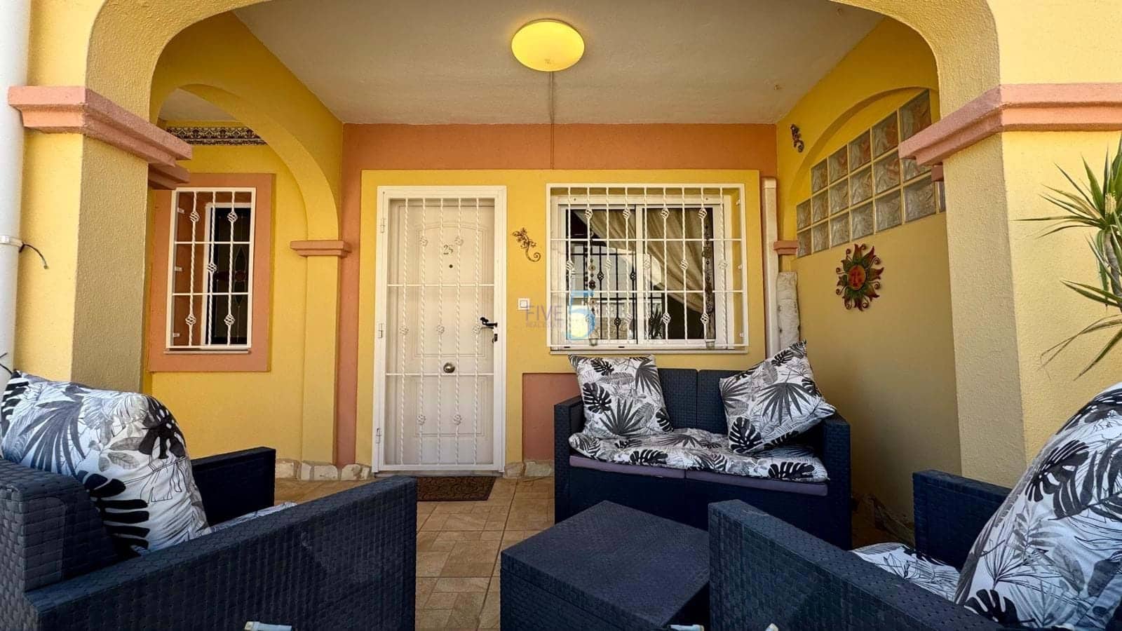 3 makuuhuone Huoneisto myytävänä paikassa Villamartin mukana uima-altaan 
autotalli - 165 000 € (Ref: 9154611)