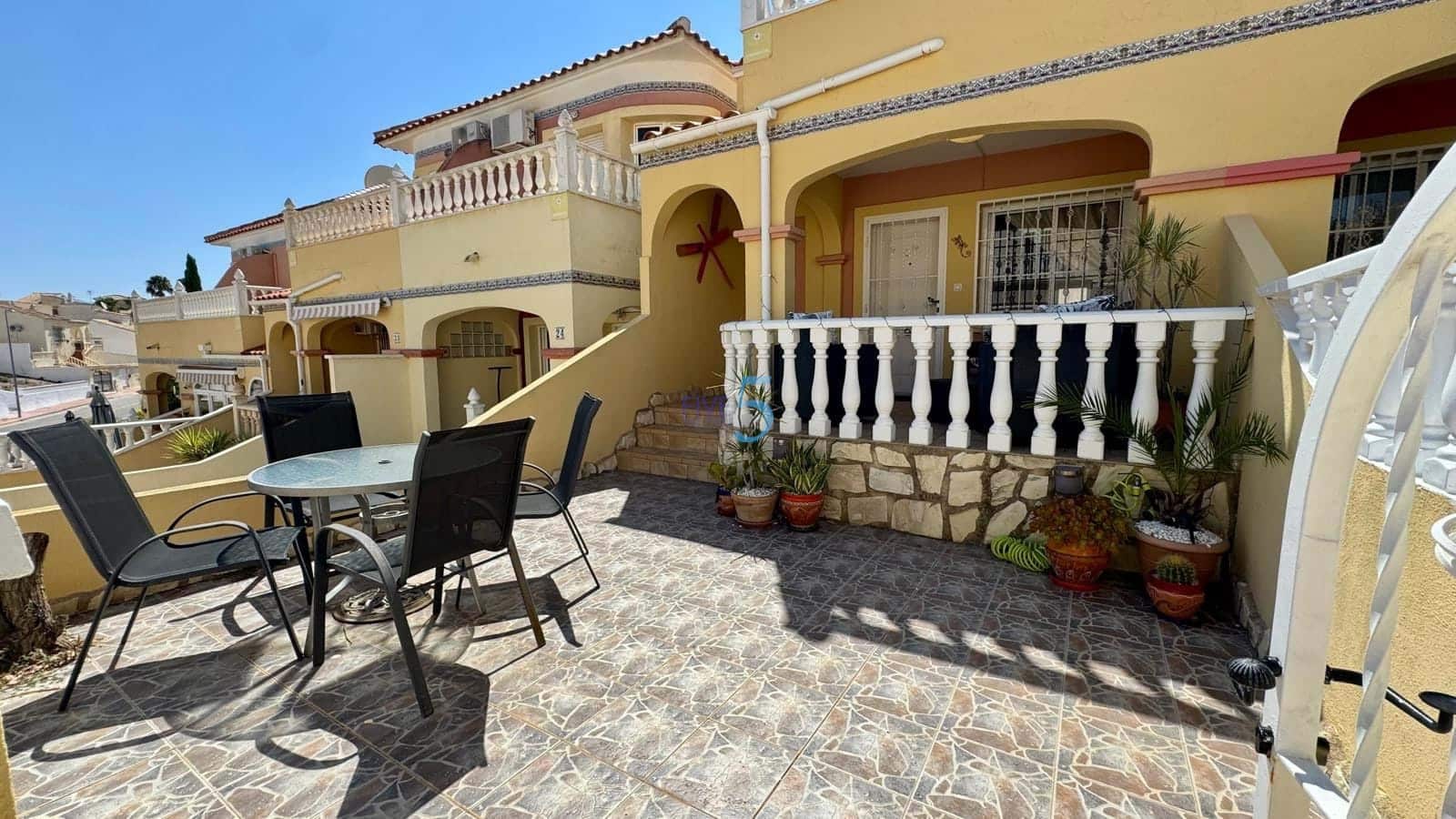 3 makuuhuone Huoneisto myytävänä paikassa Villamartin mukana uima-altaan 
autotalli - 165 000 € (Ref: 9154611)