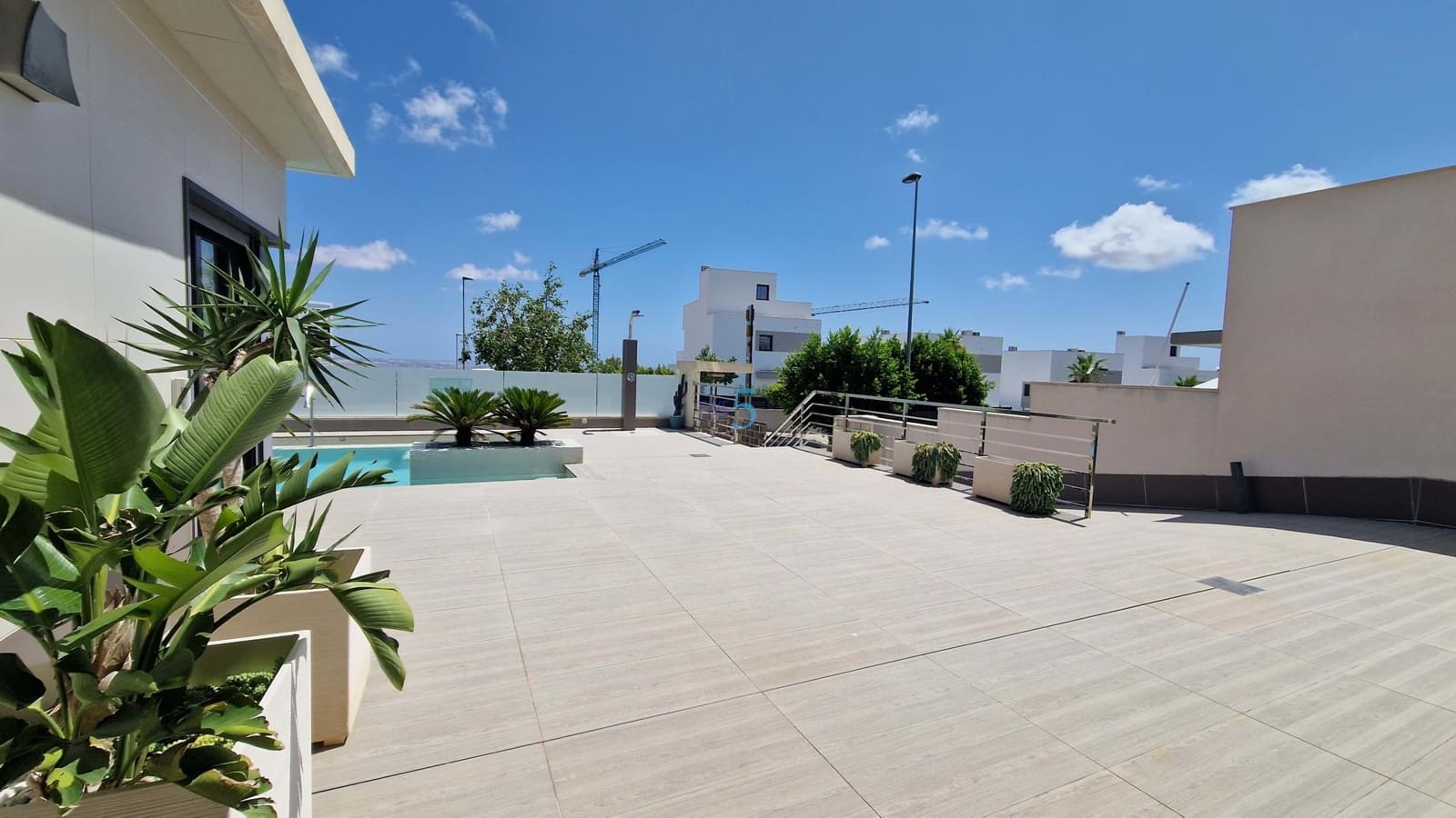 5 soverom Villa til salgs i San Miguel de Salinas med svømmebasseng - € 849 000 (Ref: 9158173)