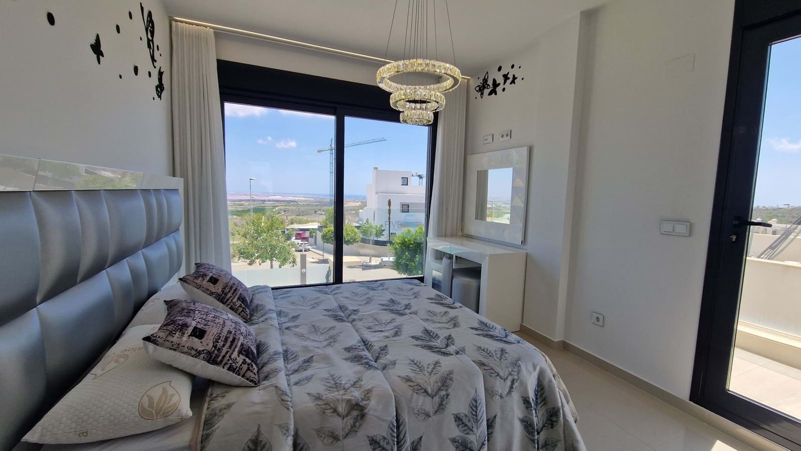 5 soverom Villa til salgs i San Miguel de Salinas med svømmebasseng - € 849 000 (Ref: 9158173)