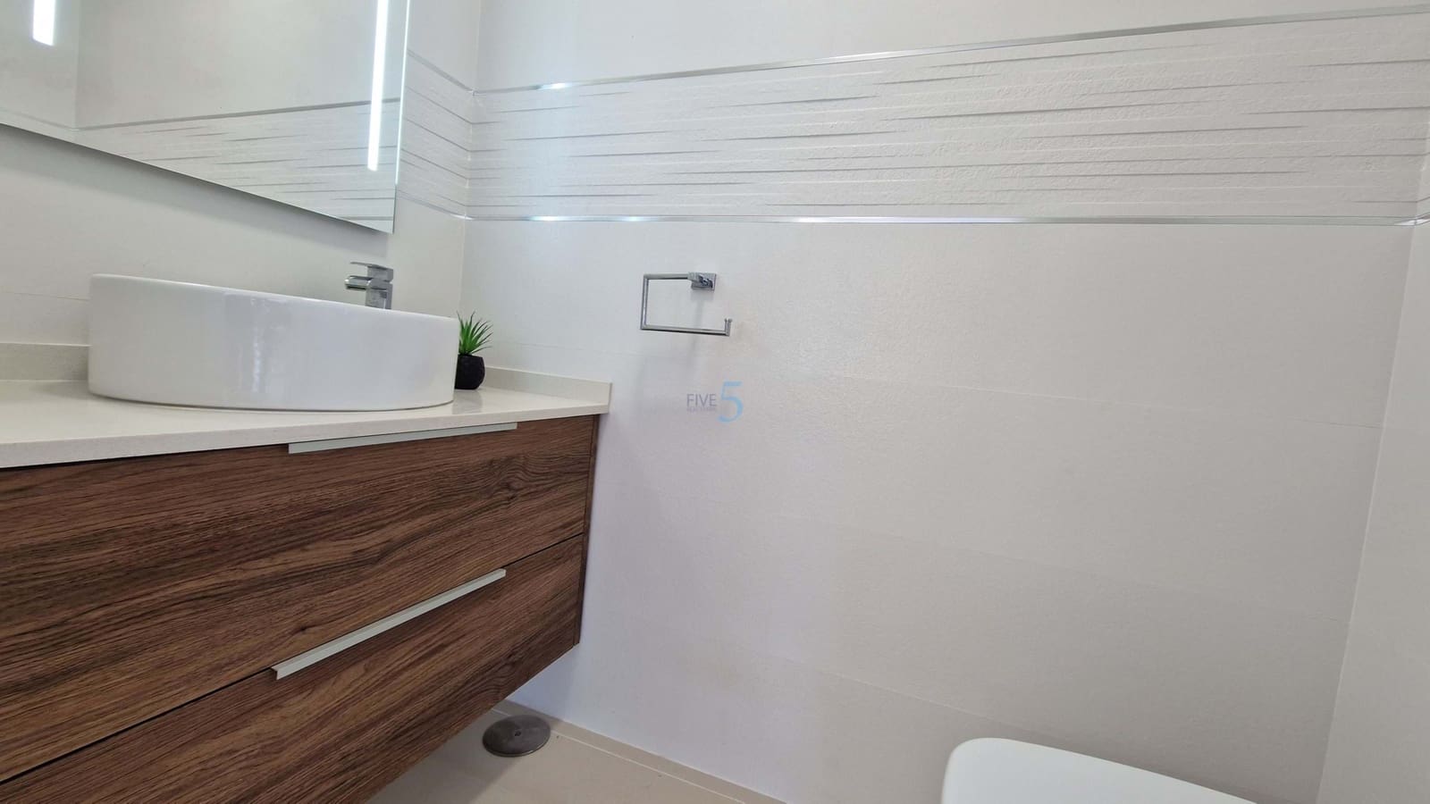 5 soverom Villa til salgs i San Miguel de Salinas med svømmebasseng - € 849 000 (Ref: 9158173)