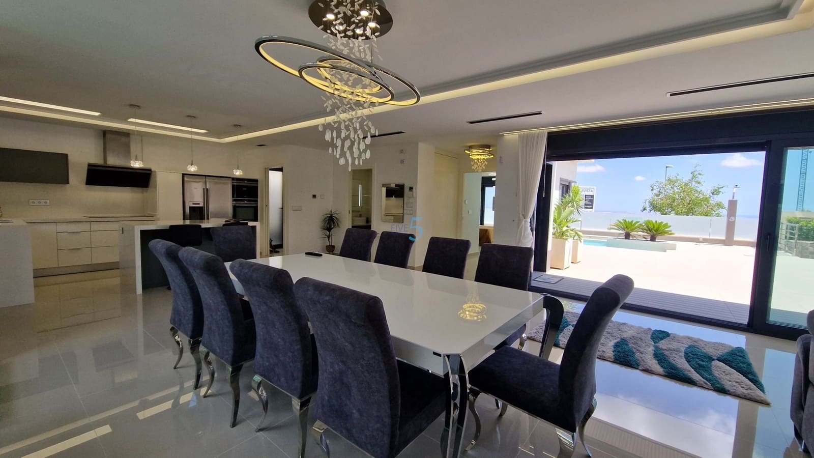 5 soverom Villa til salgs i San Miguel de Salinas med svømmebasseng - € 849 000 (Ref: 9158173)