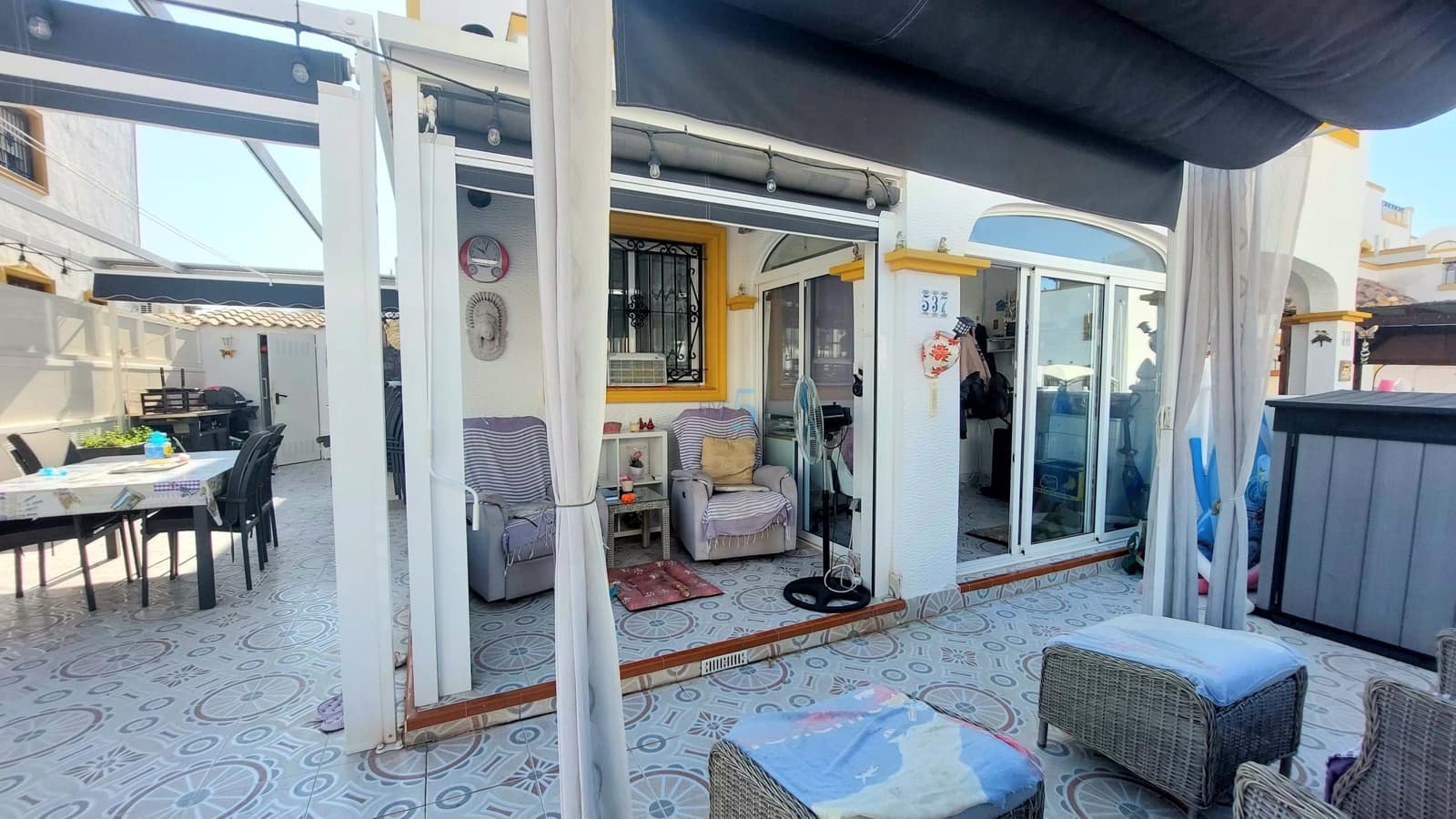 3 soveværelse Byhus til salg i Vistabella med swimmingpool - € 185.000 (Ref: 9159130)