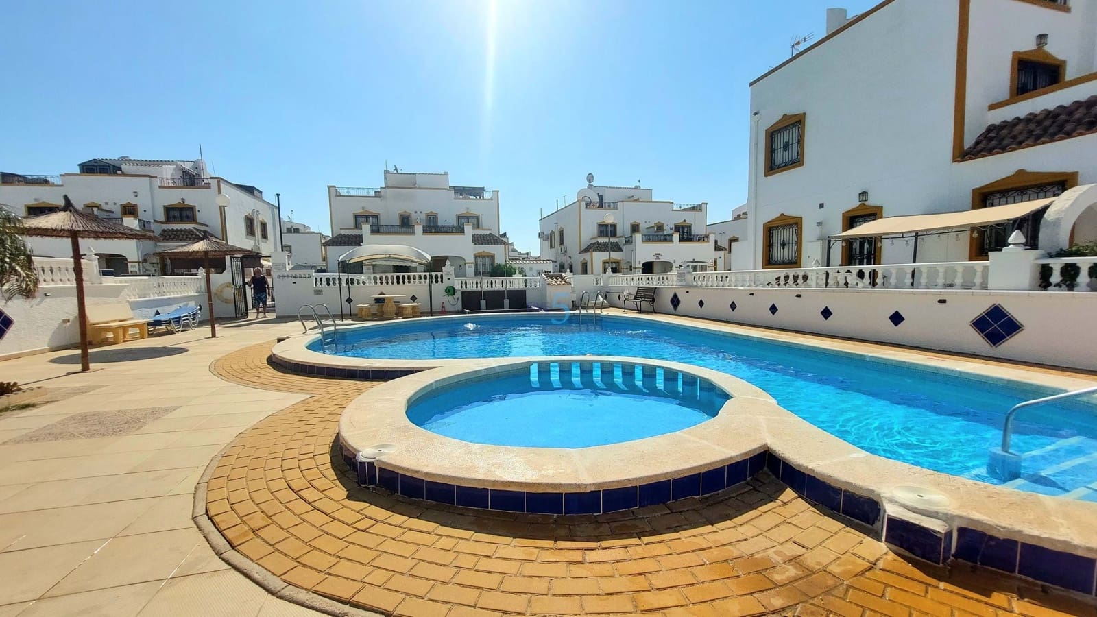 3 soveværelse Byhus til salg i Vistabella med swimmingpool - € 185.000 (Ref: 9159130)